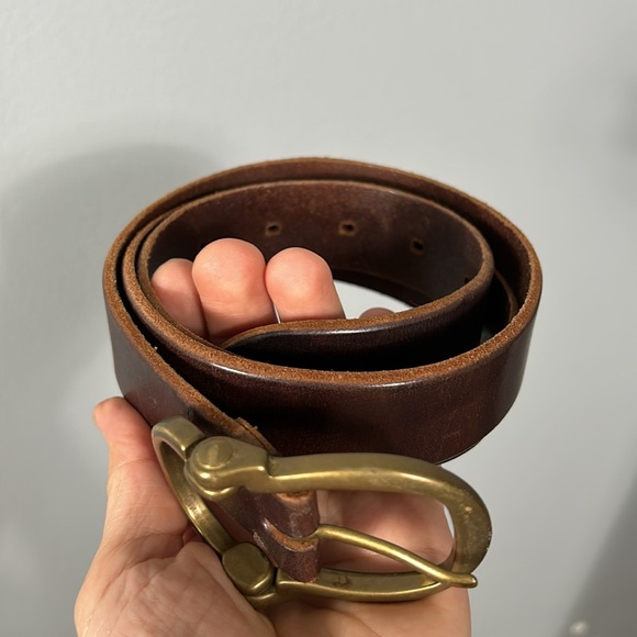 Banana Republic Women’s Italian Leather Brass Buckle Western Belt size 34 - Picture 3 of 16